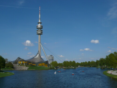 olympia-halle-mit-olympia-turm-5602238a602c179c9565.jpeg