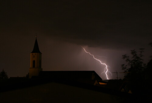 blitzschlag-493218d770c9a4c70911.jpeg