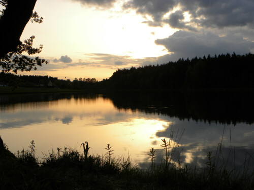 letztes-leuchten-4618070d30ab963a6ba6.jpeg