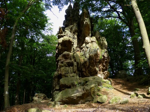 kletterfelsen-hohenstein-bei-reichenbach-odenwald-10955.jpeg
