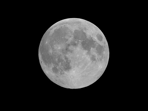 vollmond-am-08-09-2014-11809e7b54d0b1b9f98ce.jpeg
