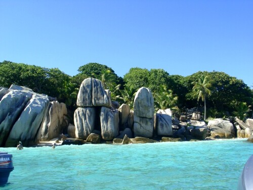 felicite-island-seychellen-2900e2e9a8555a3a239.jpeg