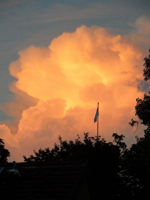 gewitterwolken-1892469f40c8b8114374a.jpeg
